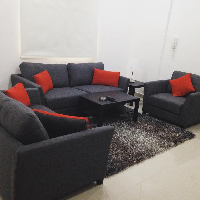 כוויית Riviera Apartments מראה חיצוני תמונה