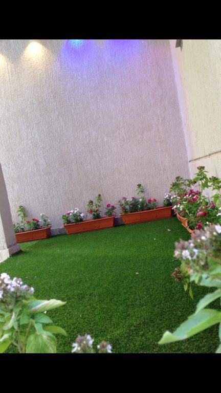 כוויית Riviera Apartments מראה חיצוני תמונה